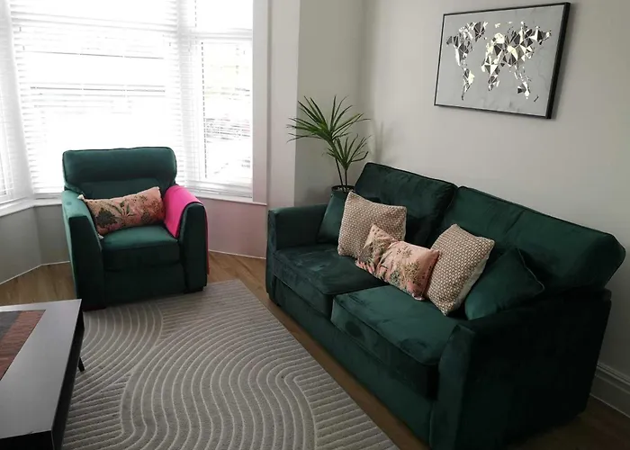 The Callie By Sasco Apartments